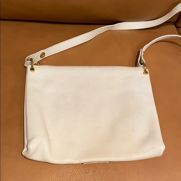 Vintage leather Fendi bag - Picture 2 of 8